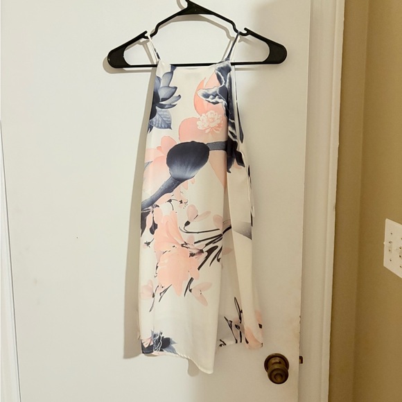 Xenia white floral high dress - Picture 2 of 3